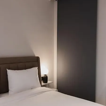 Id Residences 202 *
