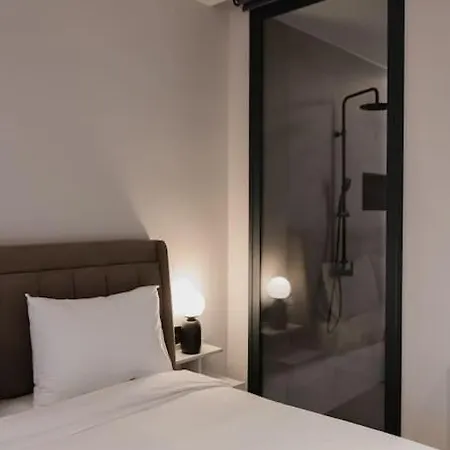 Apartment Id Residences 202 *